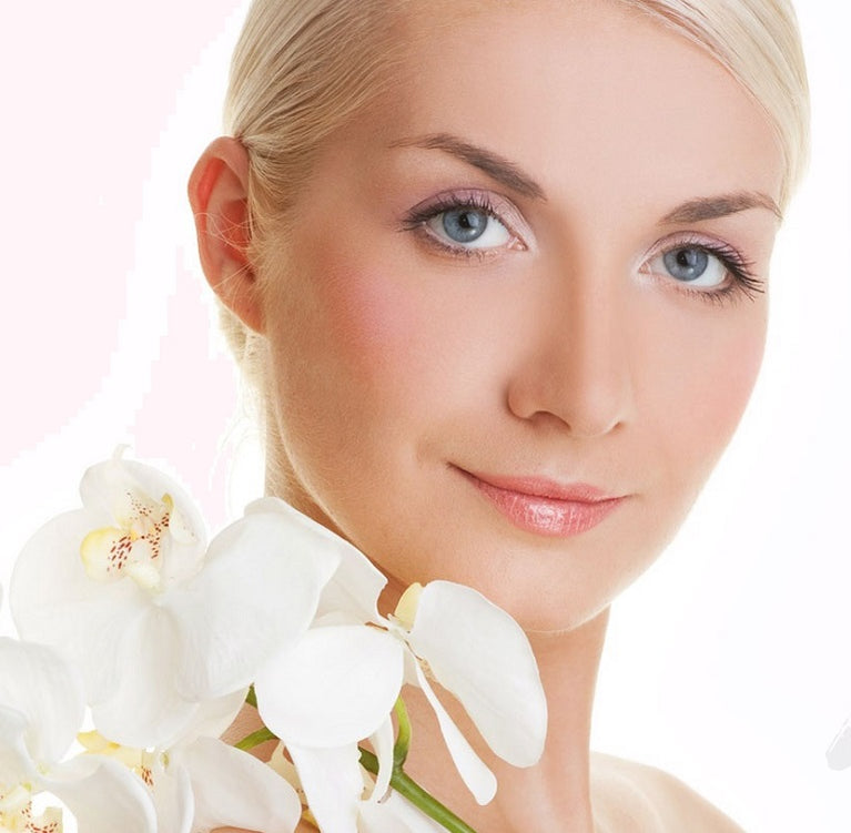 French Anti-Aging Skincare Online Shop. The best anti aging skin care products Paris